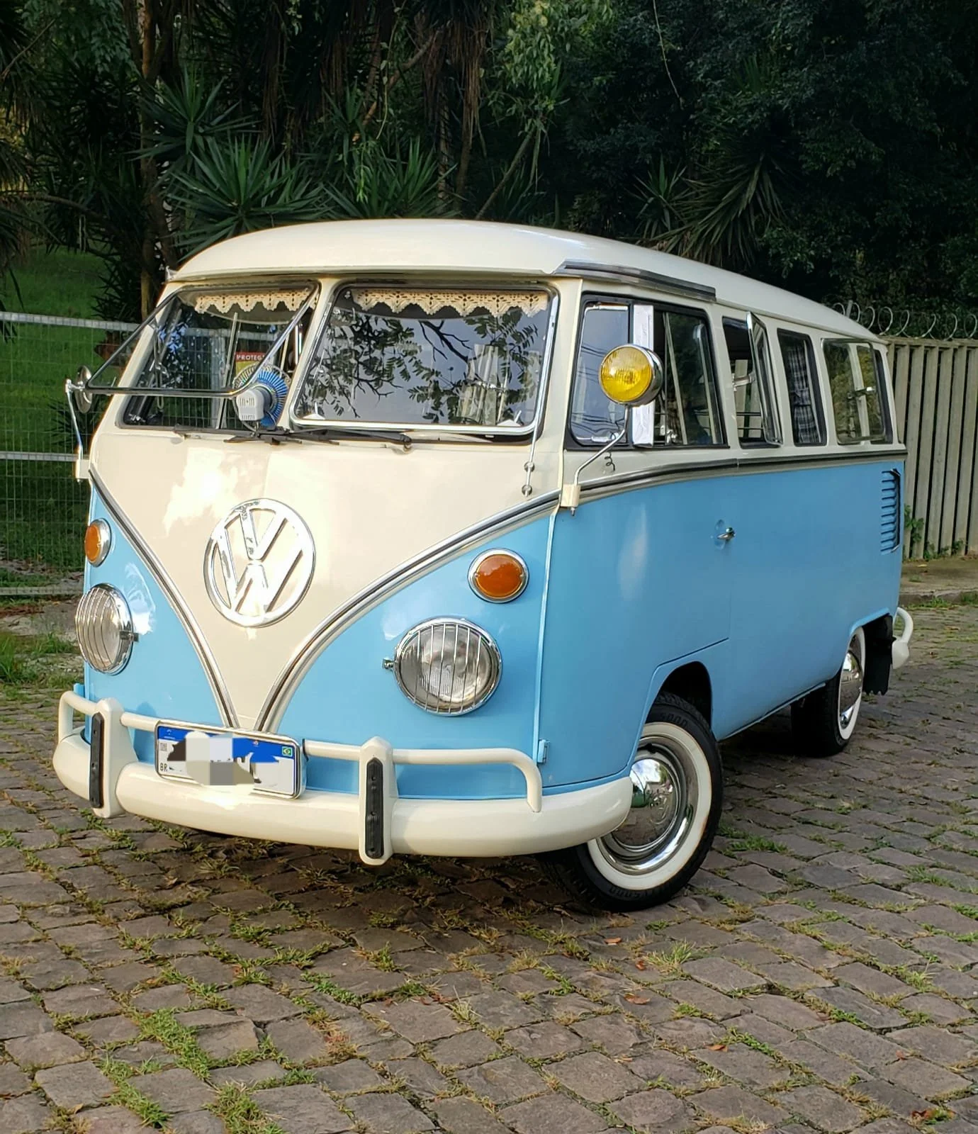 VW T1 splitwindow bus 1974 — Brazilian Classic Cars